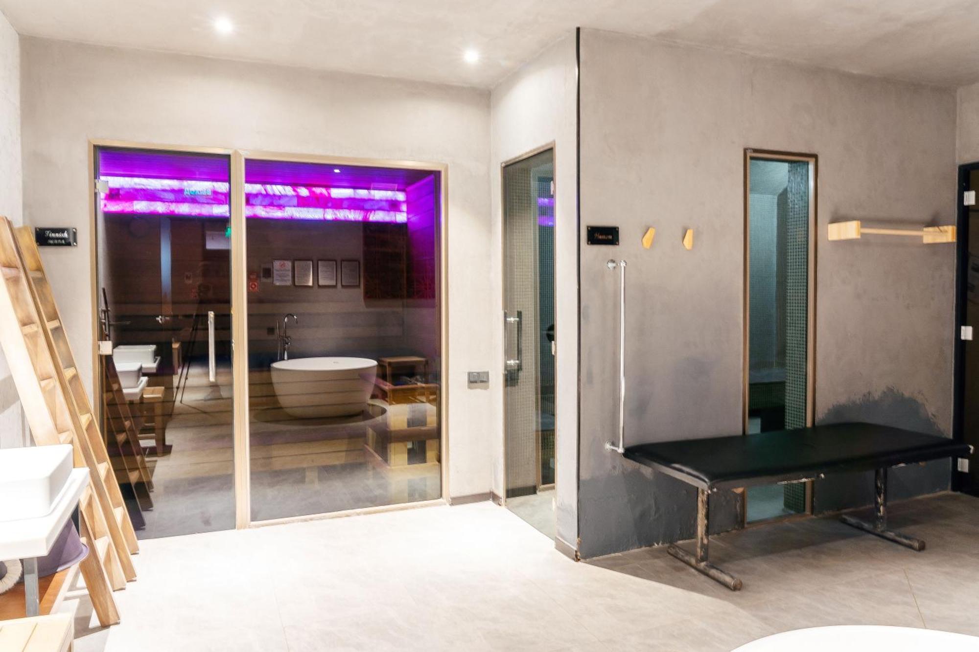 Sulo Vip Spa Atyraū Exterior foto